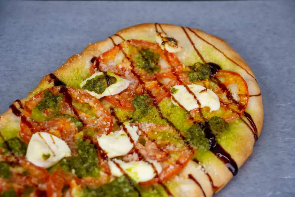 Flatbread pizza at Mulligan’s Cafe William Land Golf Course Sacramento